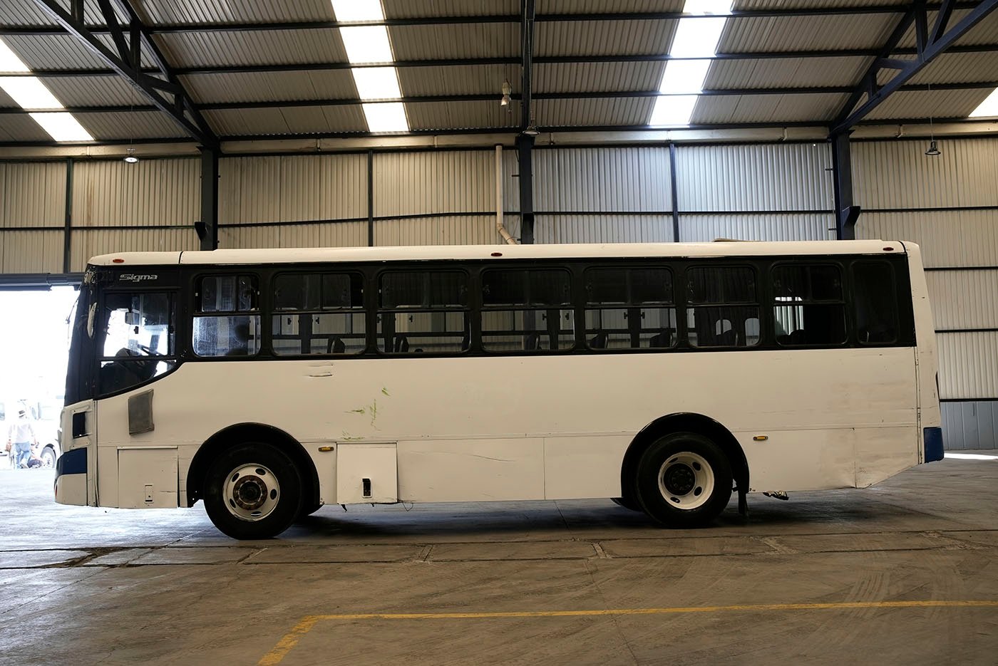 international,4700 FC,2017