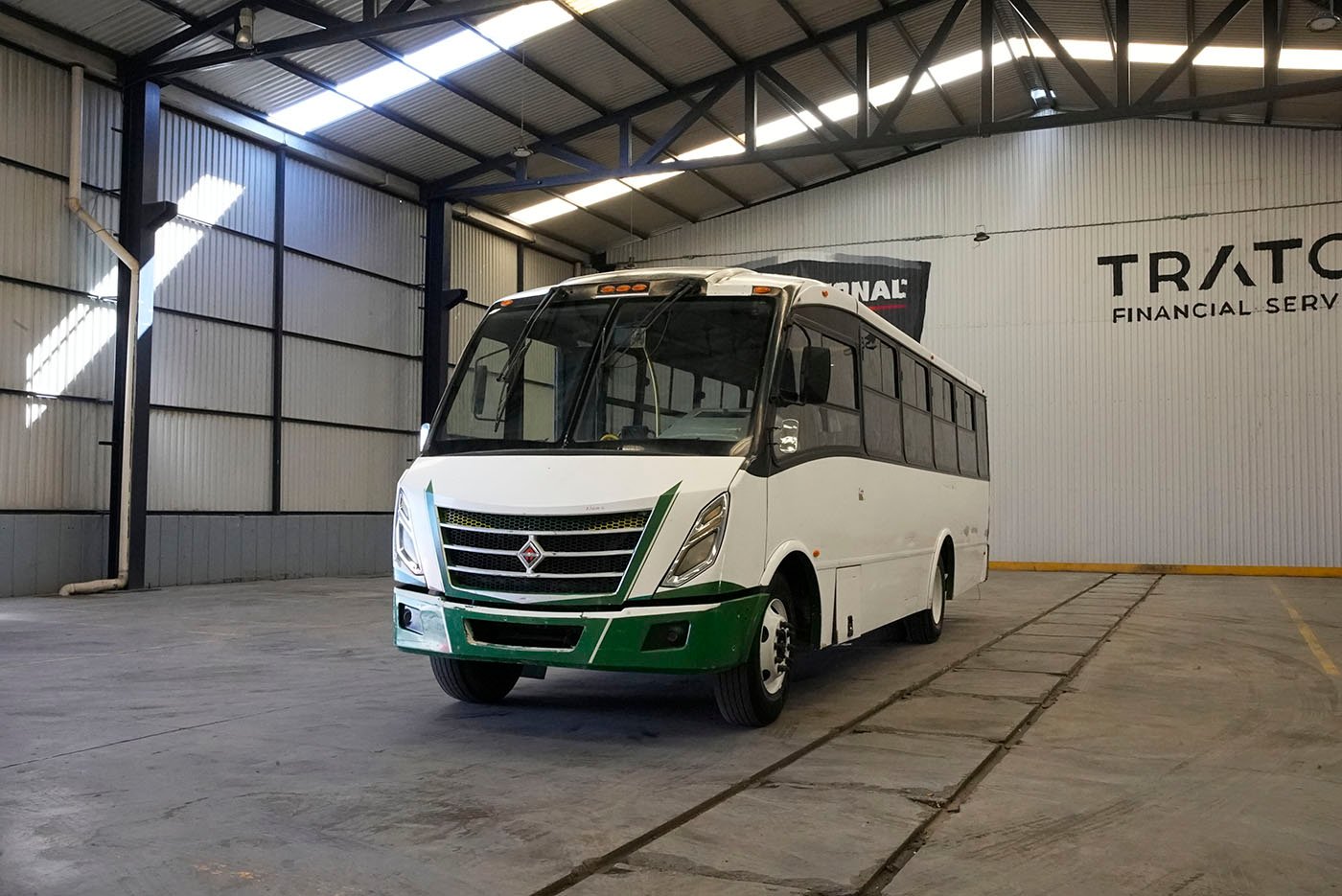 international,4700SFC 182HP 6VEL 236W,2020