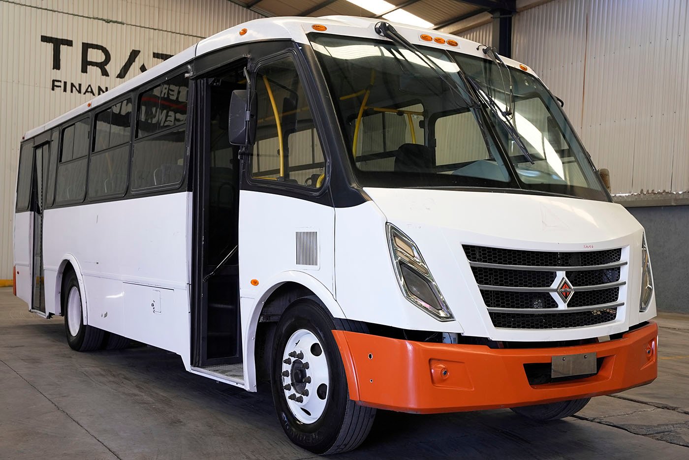 international,4700SFC 182HP 6VEL 207W,2020