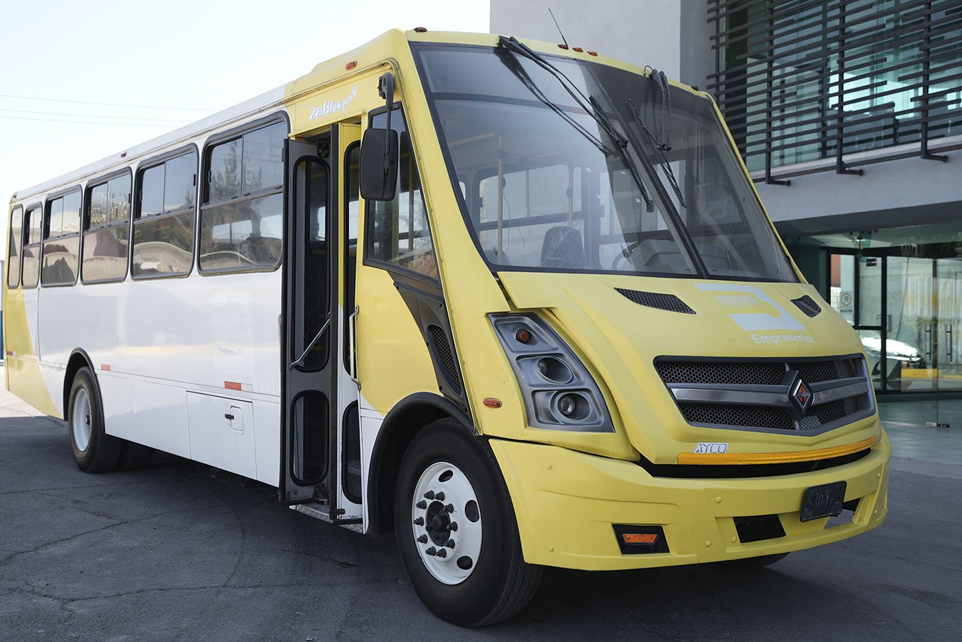 international,4700SFC 222HP MXF7.2 6VEL. 236,2018