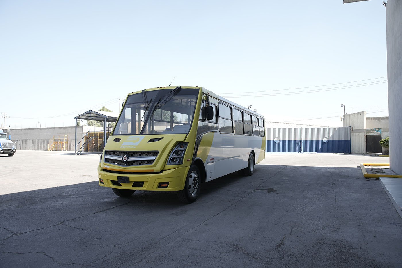 international,4700SFC 222HP MXF7.2 6VEL. 236,2018