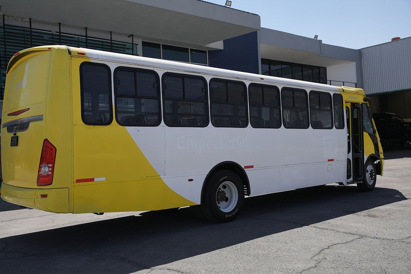 international,4700SFC 222HP MXF7.2 6VEL. 236,2018