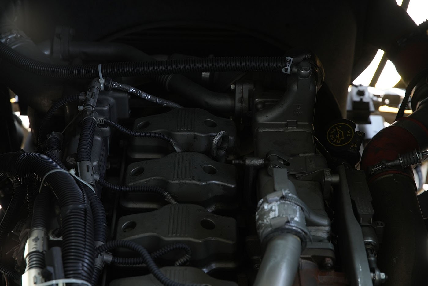 international,4700SFC 182HP MXF4.8 6VEL,2018