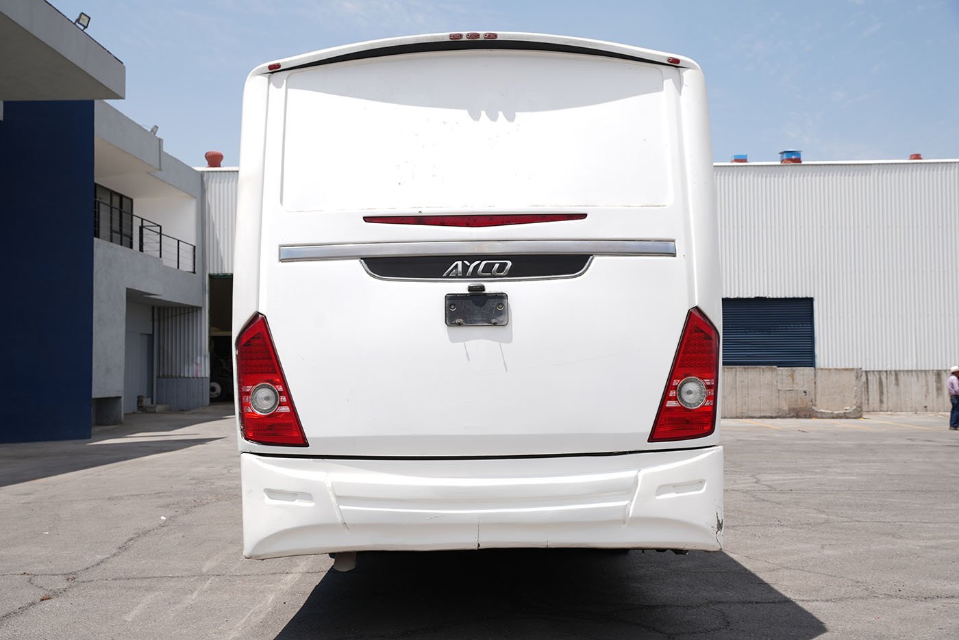 international,4700 FE,2020