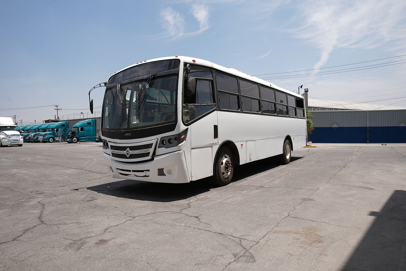 international,4700 FE,2020
