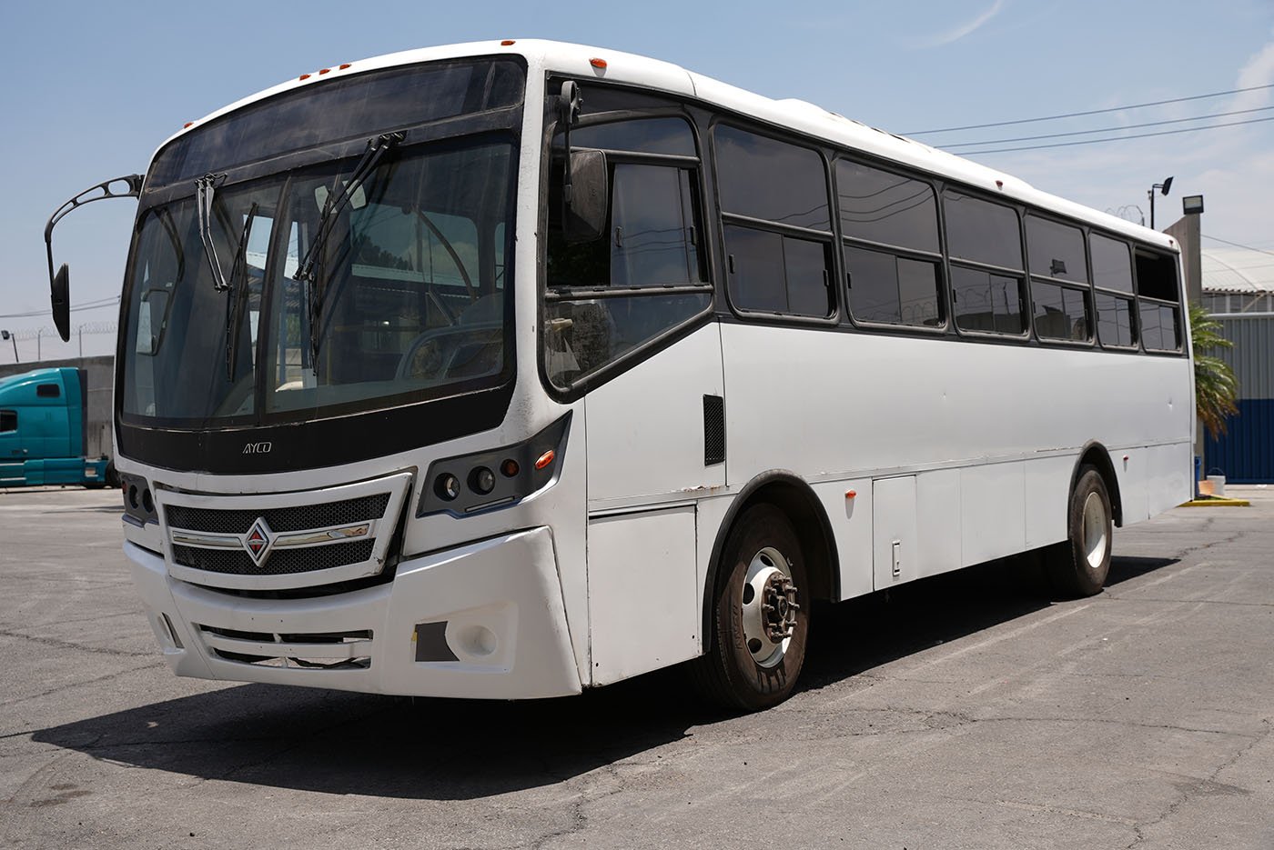 international,4700 FE,2020