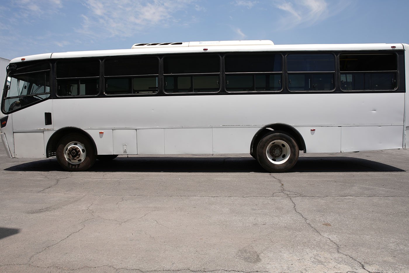 international,4700 FE,2020