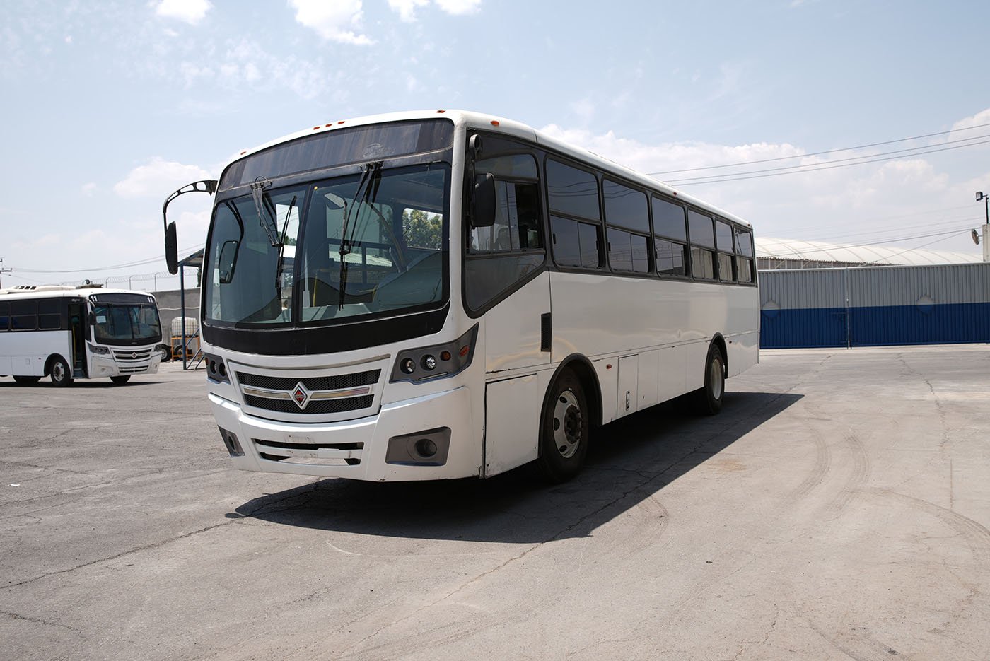 international,4700 FE,2020