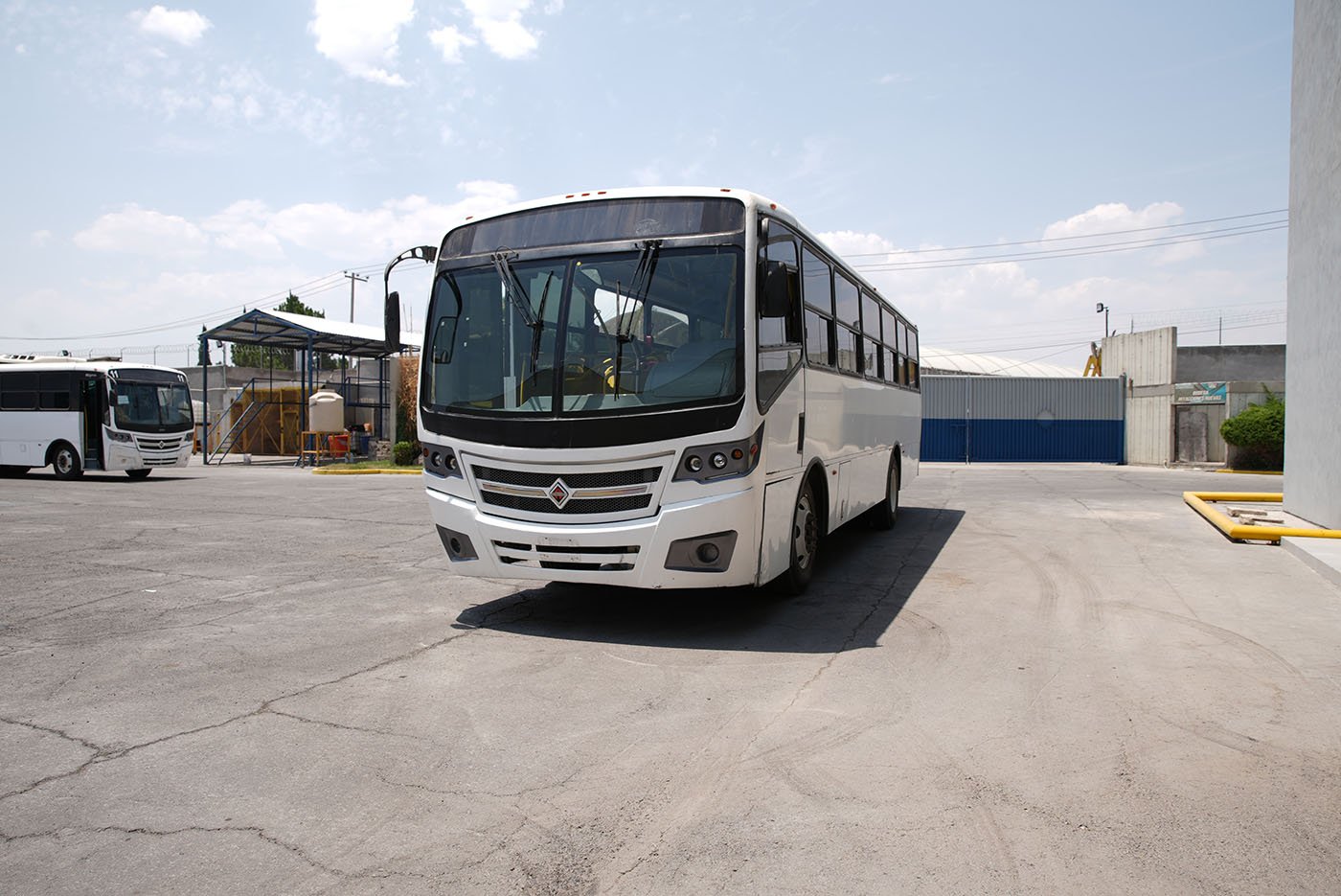 international,4700 FE,2020
