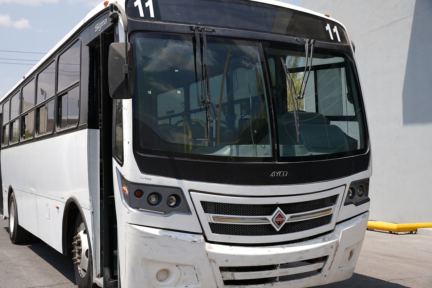international,4700 FE,2020