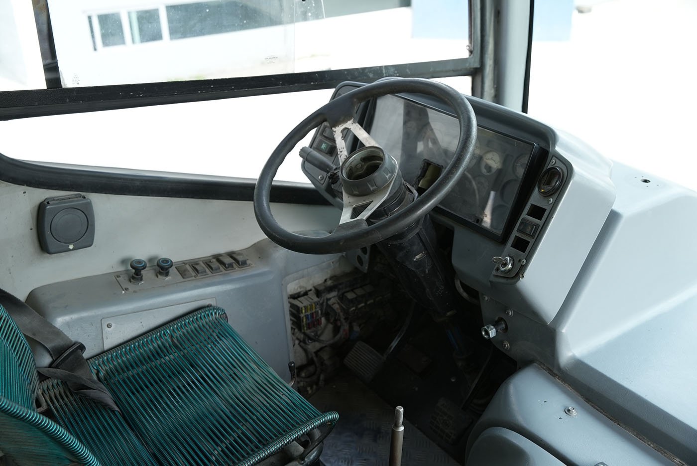 international,4700 FE,2020
