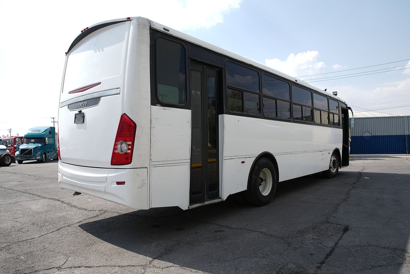 international,4700 FE,2020
