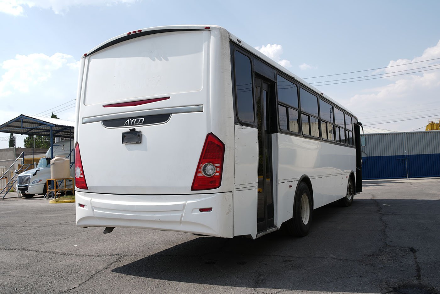 international,4700 FE,2020