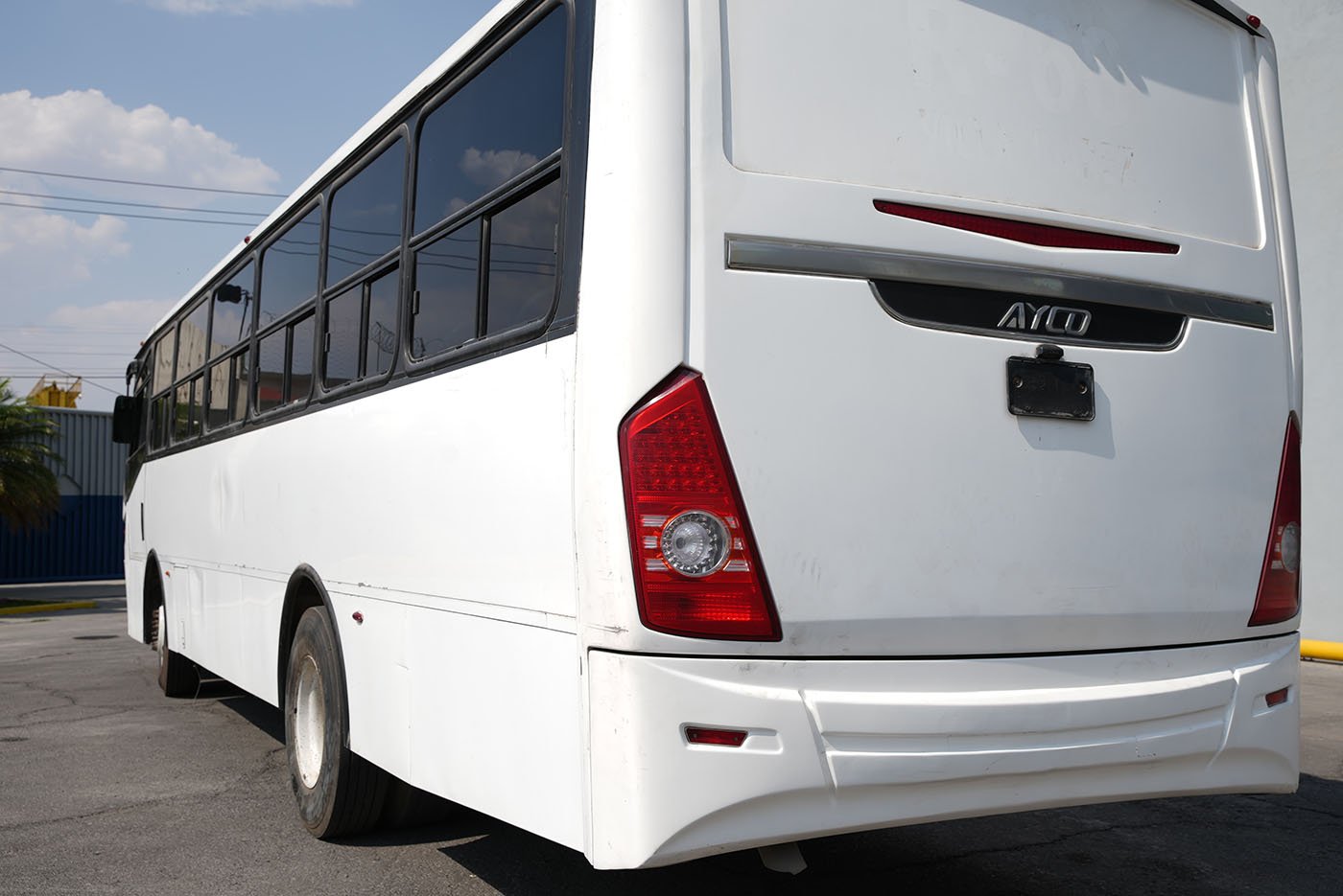 international,4700 FE,2020