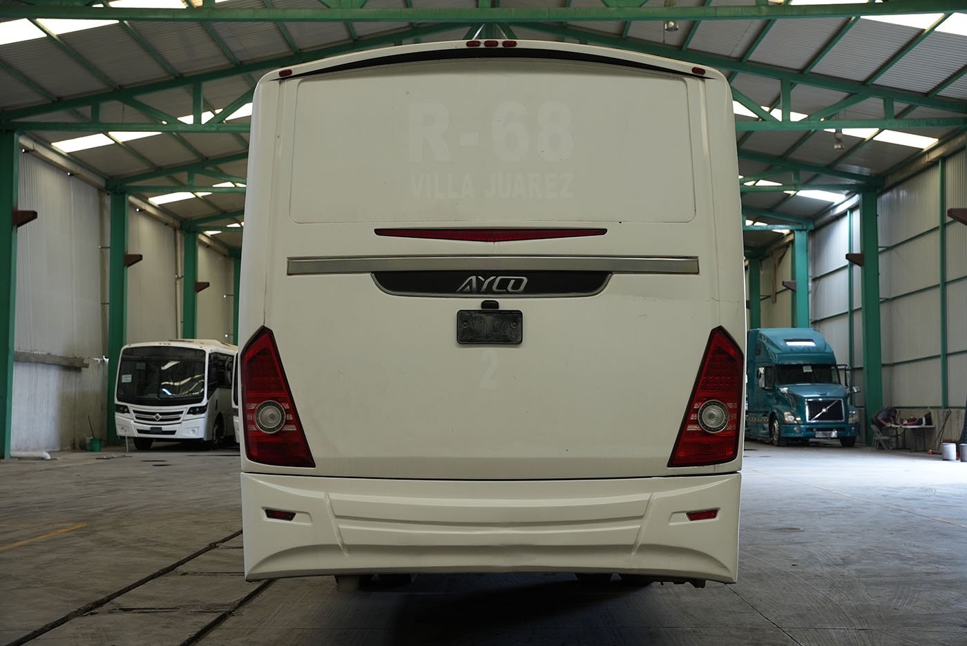 international,4700 FE CON CLIMA CARRIER MOD.AC353 G4.II,2020