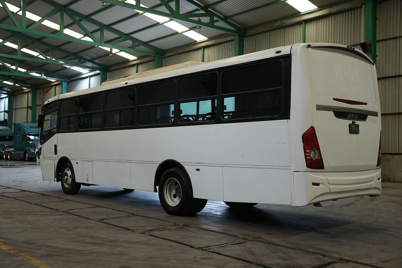 international,4700 FE CON CLIMA CARRIER MOD.AC353 G4.II,2020