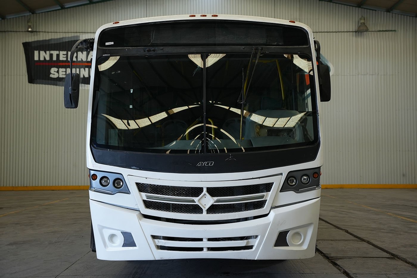 international,4700 FE CON CLIMA CARRIER MOD.AC353 G4.II,2020