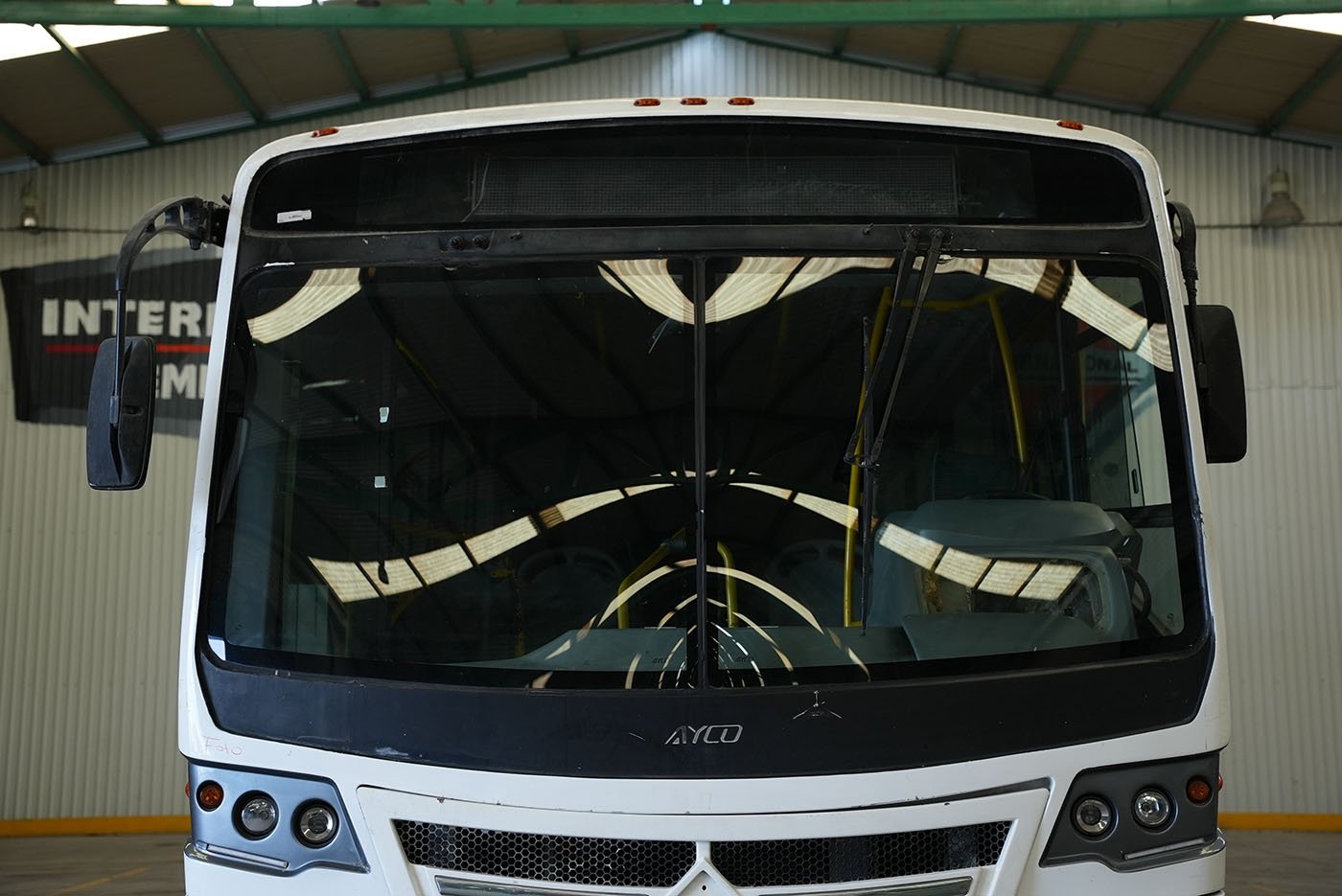 international,4700 FE CON CLIMA CARRIER MOD.AC353 G4.II,2020