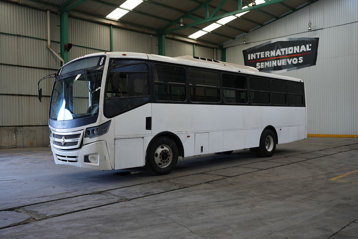 international,4700 FE CON CLIMA CARRIER MOD.AC353 G4.II,2020