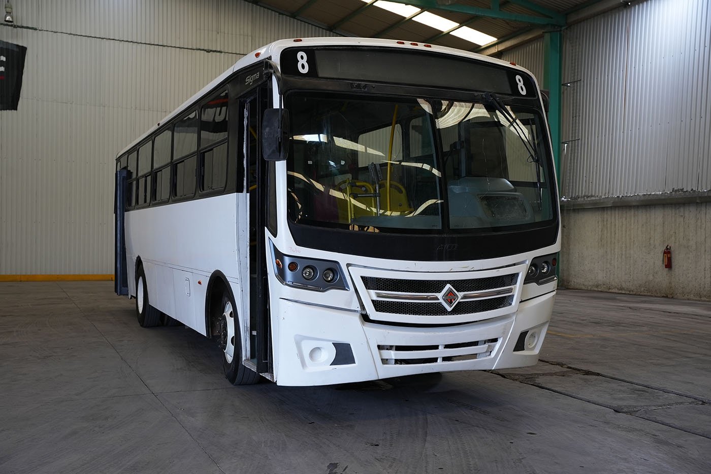 international,4700 FE CON CLIMA CARRIER MOD.AC353 G4.II,2020