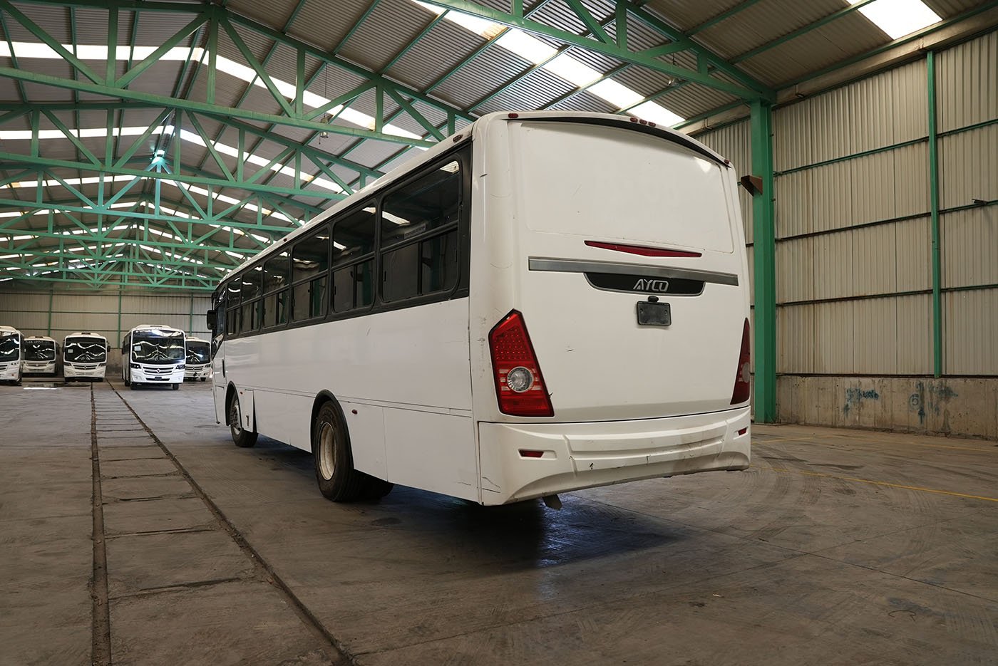 international,4700 FE CON CLIMA CARRIER MOD.AC353 G4.II,2020