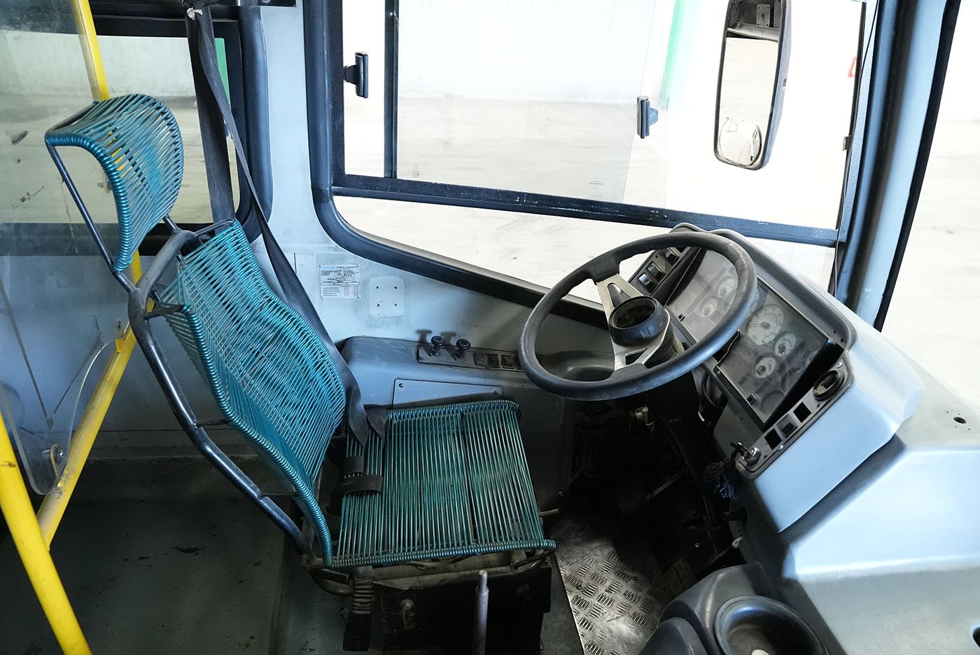 international,4700 FE CON CLIMA CARRIER MOD.AC353 G4.II,2020