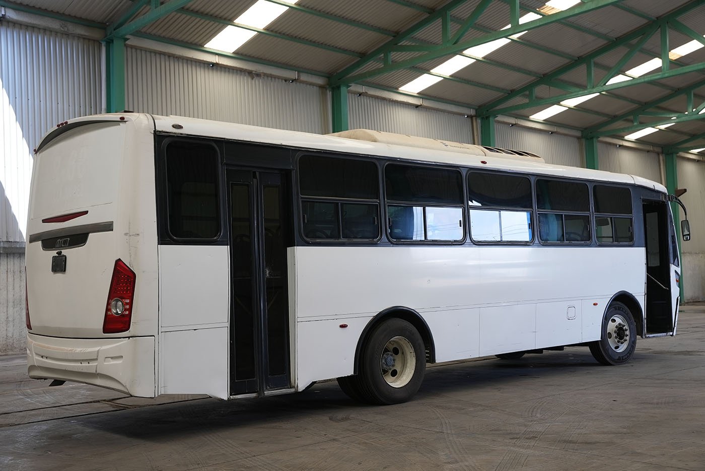 international,4700 FE CON CLIMA CARRIER MOD.AC353 G4.II,2020
