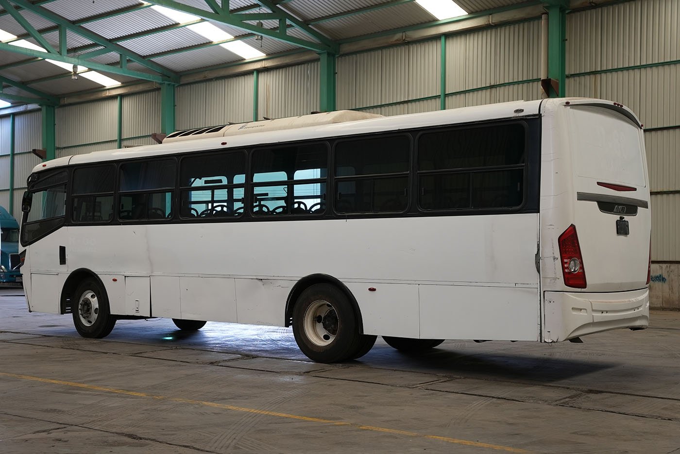 international,4700 FE CON CLIMA CARRIER MOD.AC353 G4.II,2020