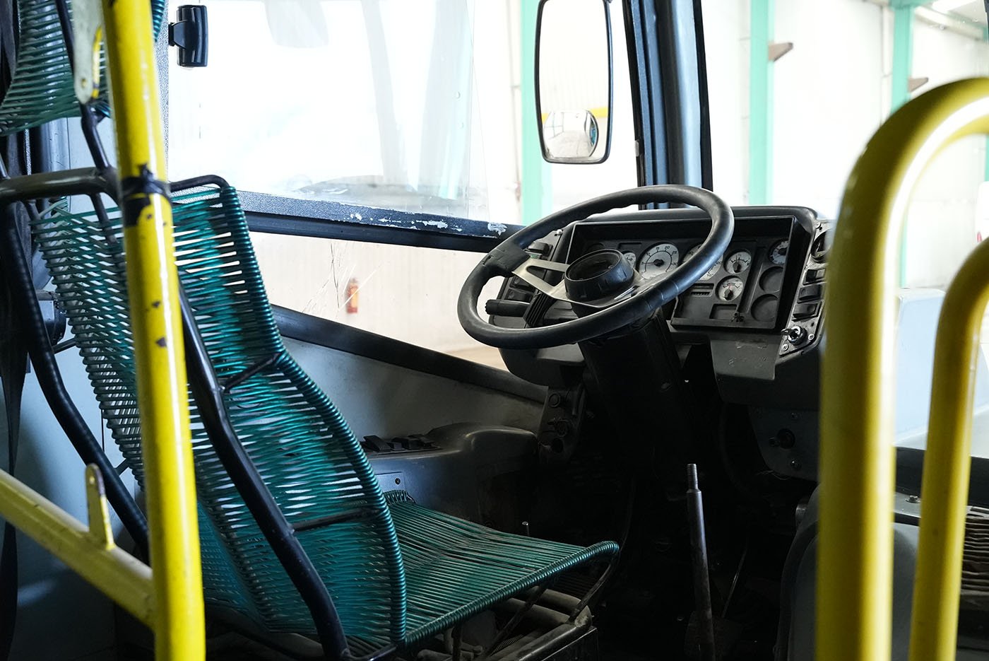 international,4700 FE CON CLIMA CARRIER MOD.AC353 G4.II,2020