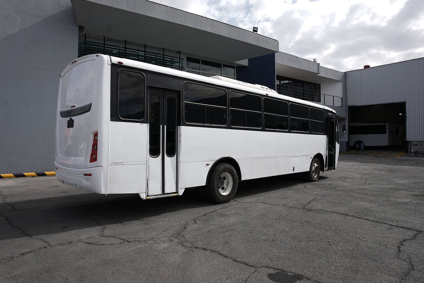 international,4700 FE EURO V CON CLIMA CLIBUS MOD. POLAR BEAR,2021