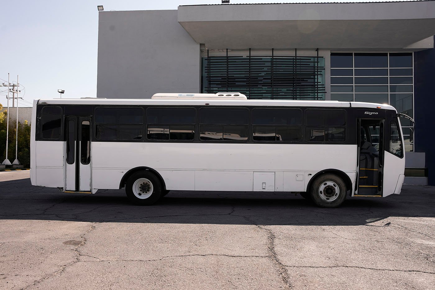 international,4700 FE EURO V CON CLIMA CLIBUS MOD. POLAR BEAR,2021