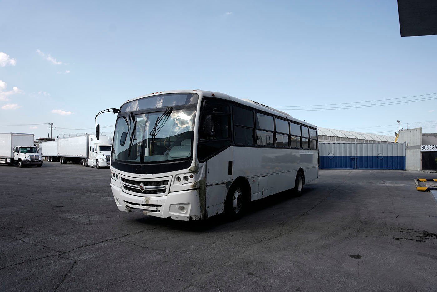 international,4700 FE CON CLIMA CARRIER MOD.AC353 G4.II,2019
