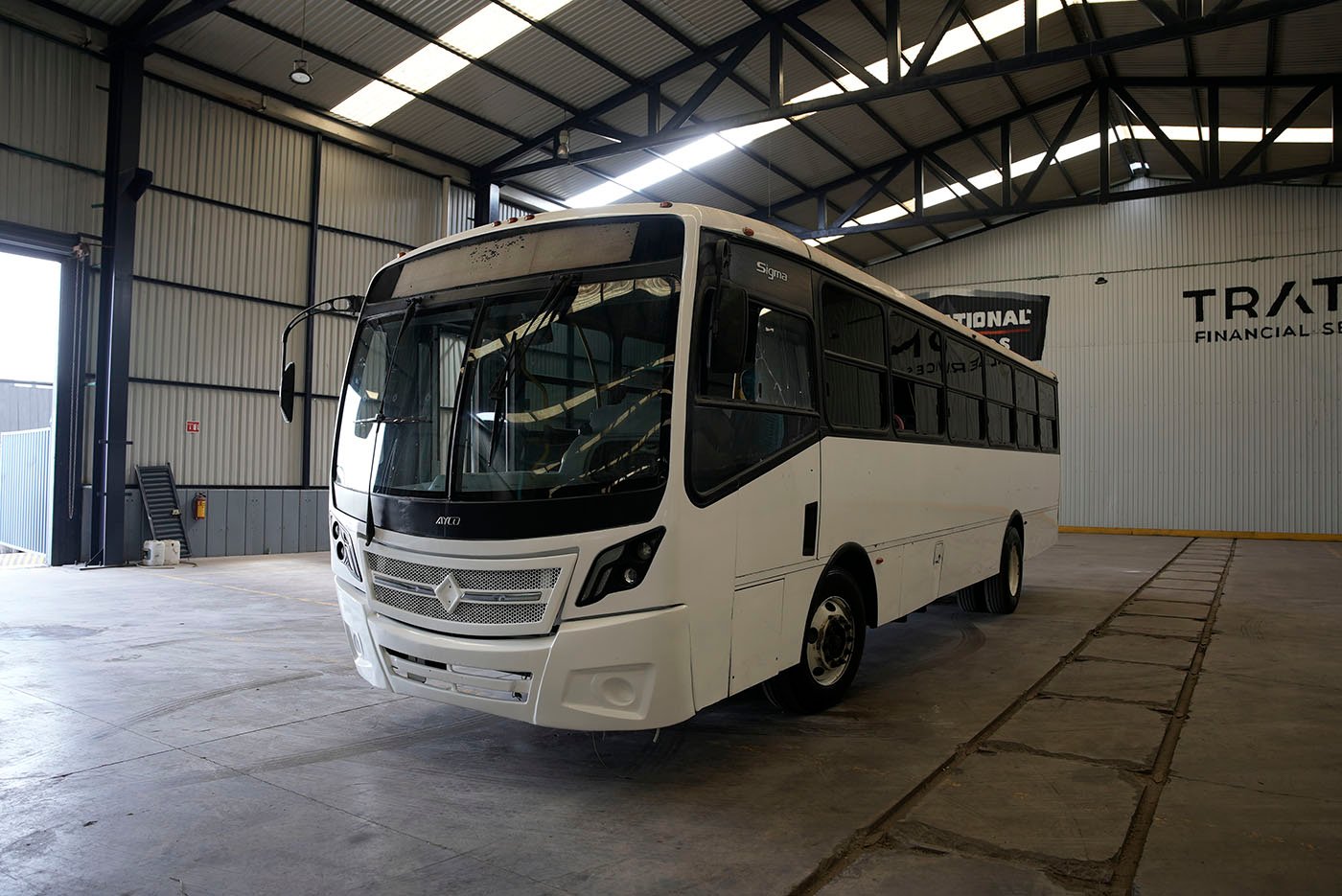 international,4700 FE,2021