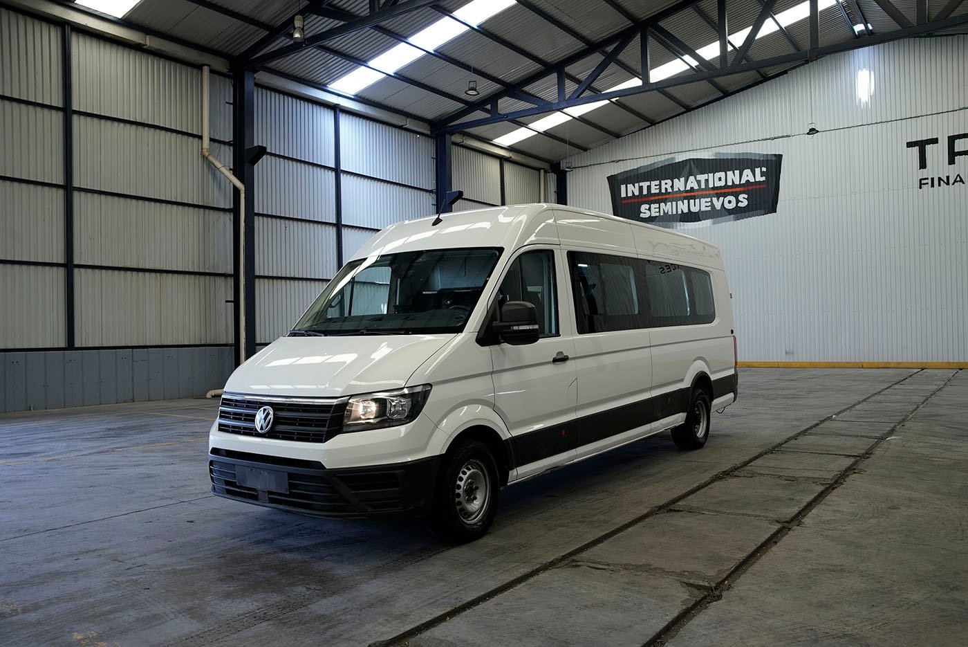 volkswagen,CRAFTER,2022