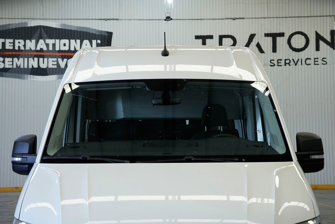 volkswagen,CRAFTER,2022