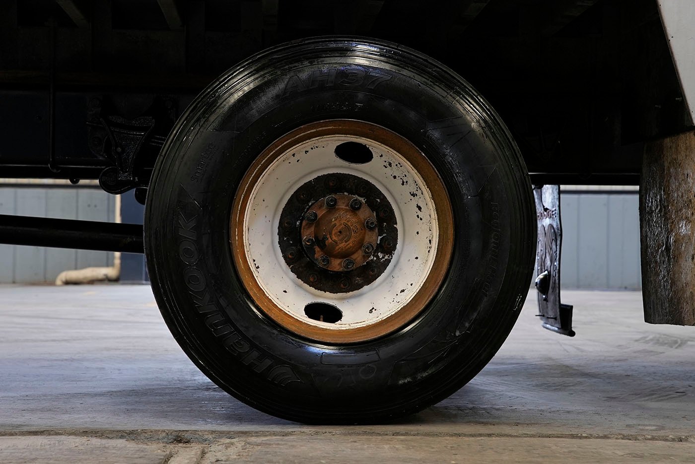 international,4300 225 DURASTAR 6VEL  CON CAJA CARGA SECA  CUADRADA,2019