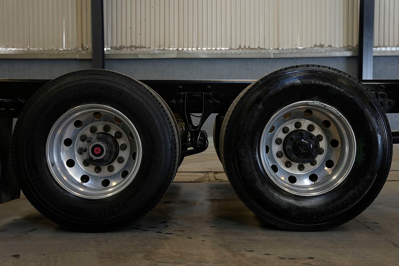 international,MV 250HP ISB 10VEL 52K,2023