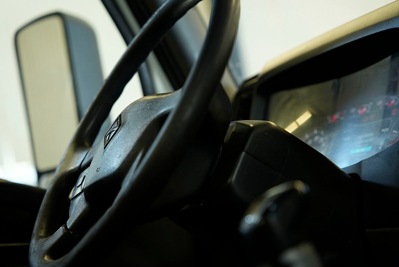 international,MV 250HP ISB 10VEL 52K,2023