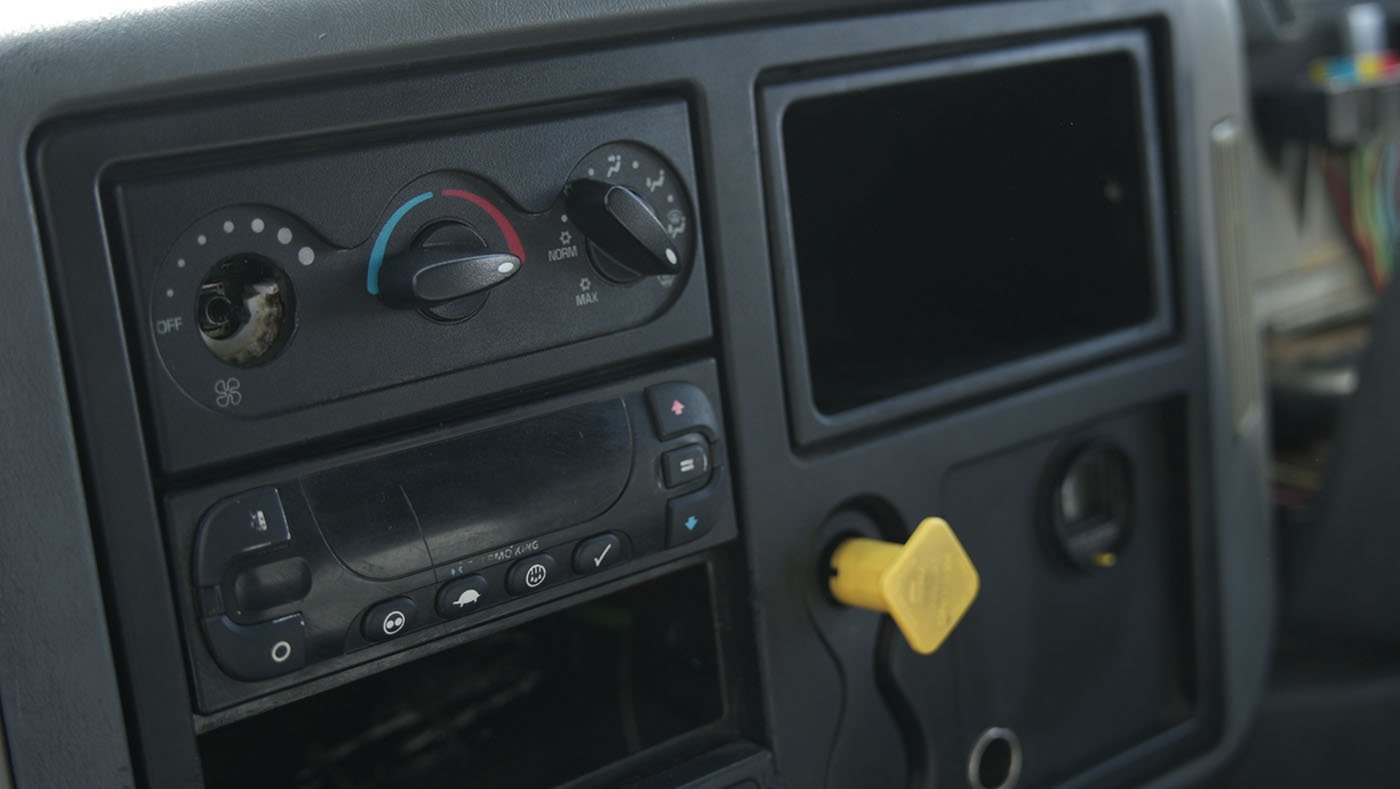 international,DURASTAR 4400-260-10,2015