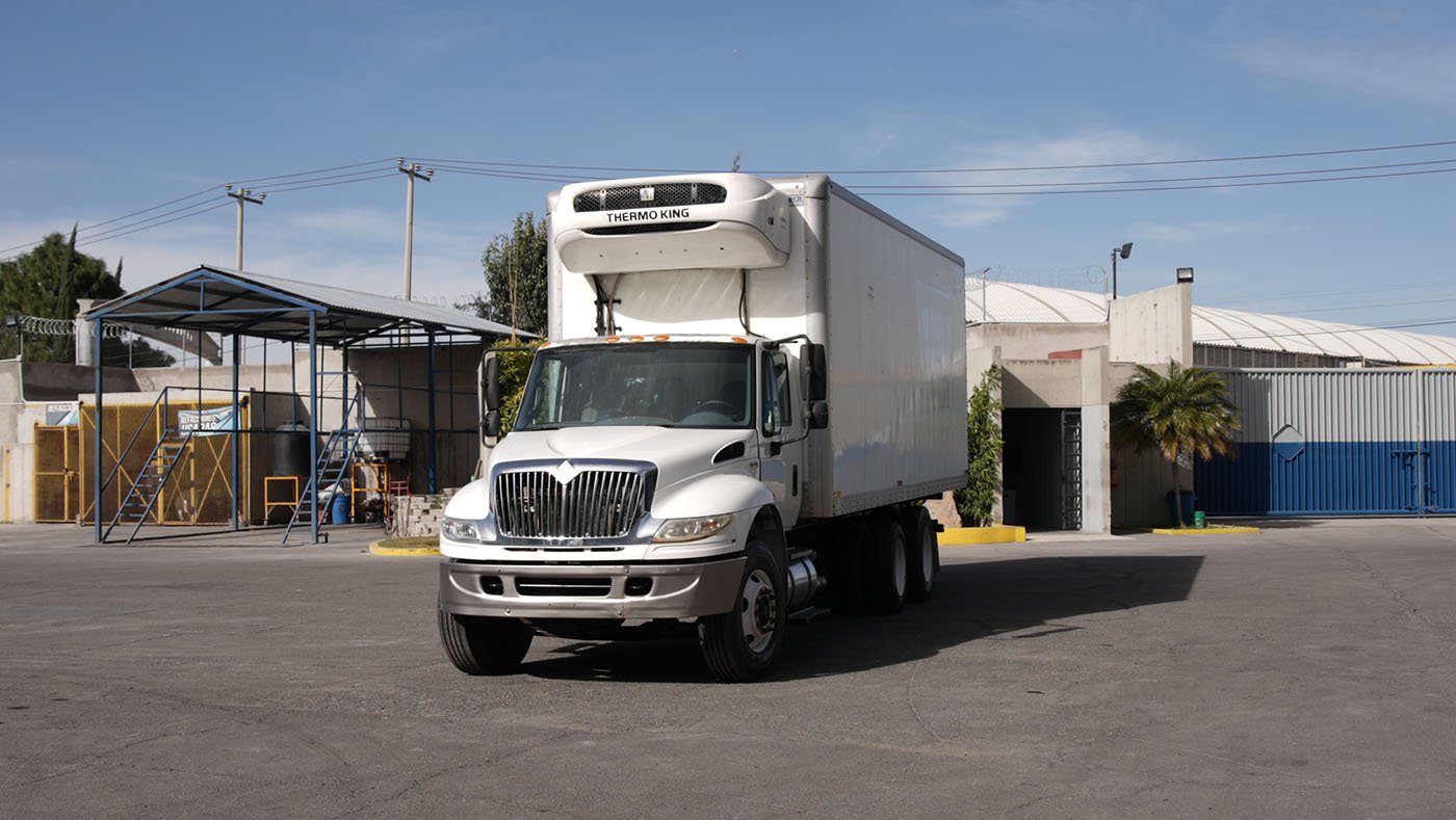 international,DURASTAR 4400-260-10,2015