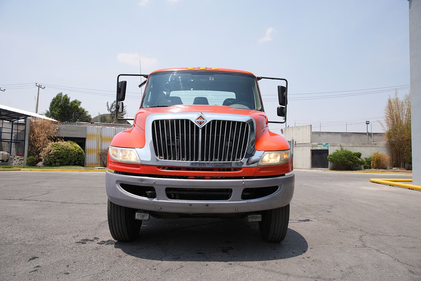 international,4400 260HP DT466 10VEL 236 NEU,2017