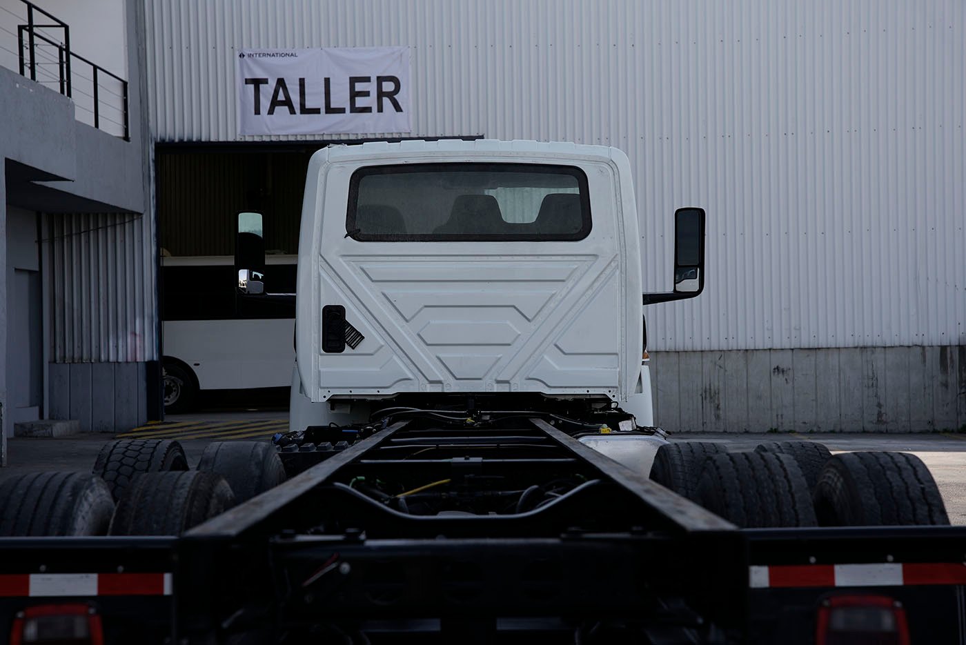 international,MV 6X2 ISB,2022