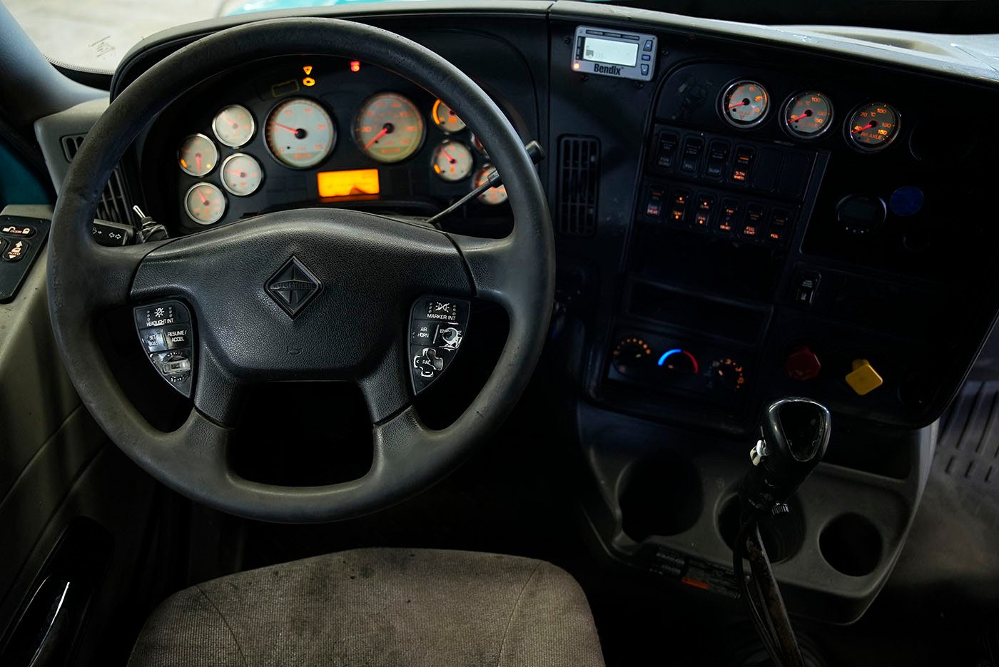 international,PROSTAR SKY RISE,2019