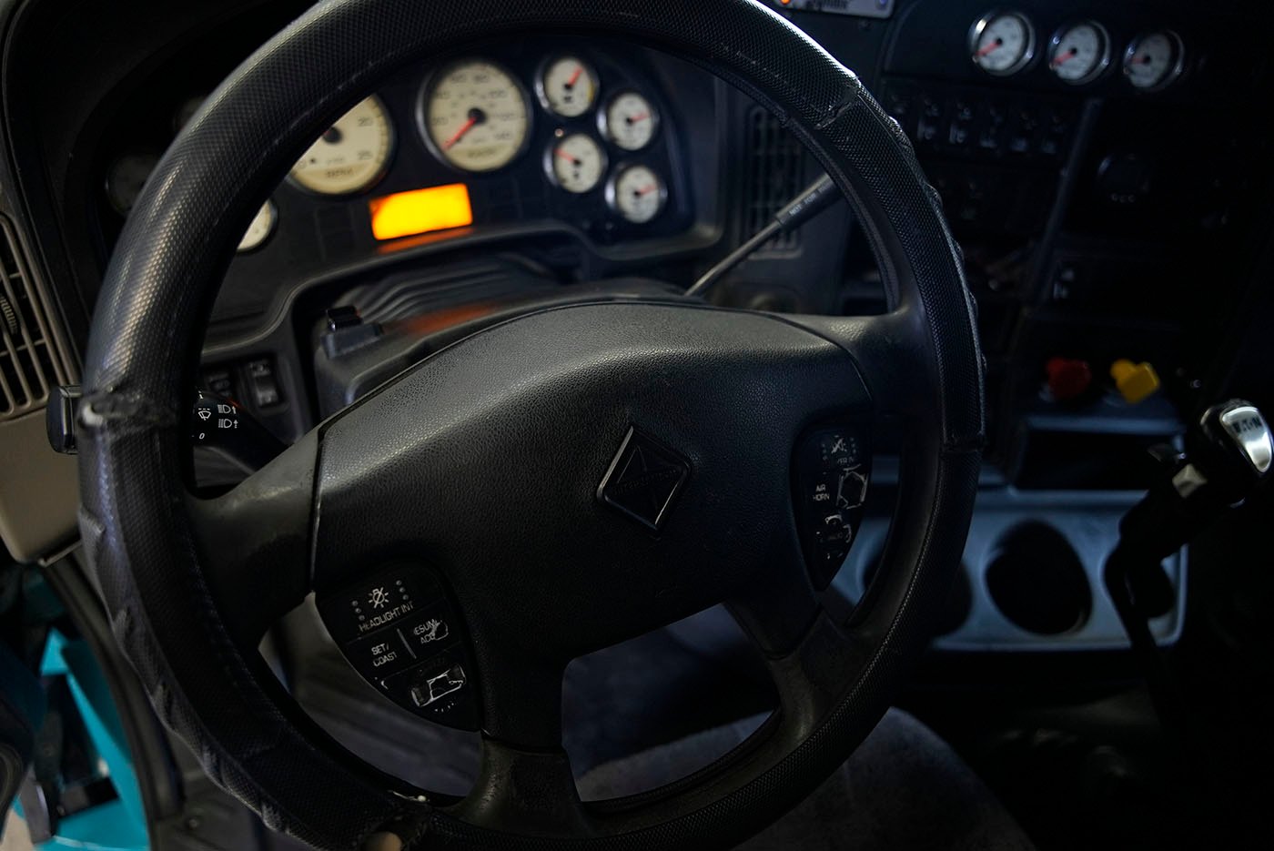 international,PROSTAR SKY RISE,2019