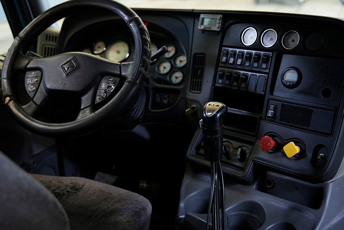 international,PROSTAR SKY RISE,2019