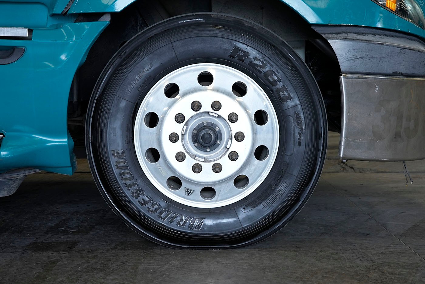 international,PROSTAR SKY RISE,2019