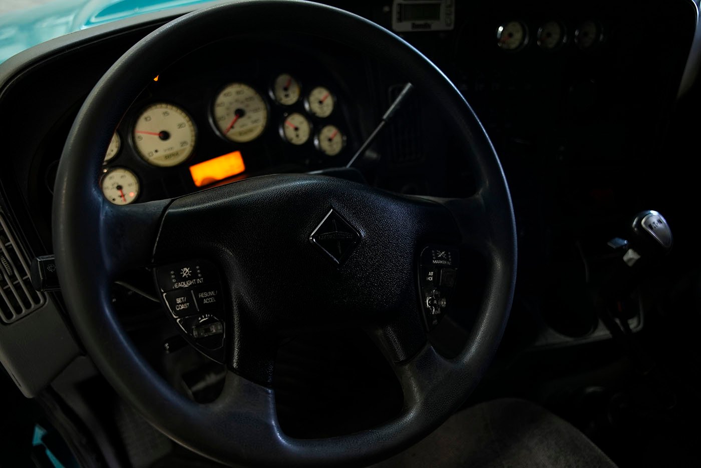 international,PROSTAR SKY RISE,2019