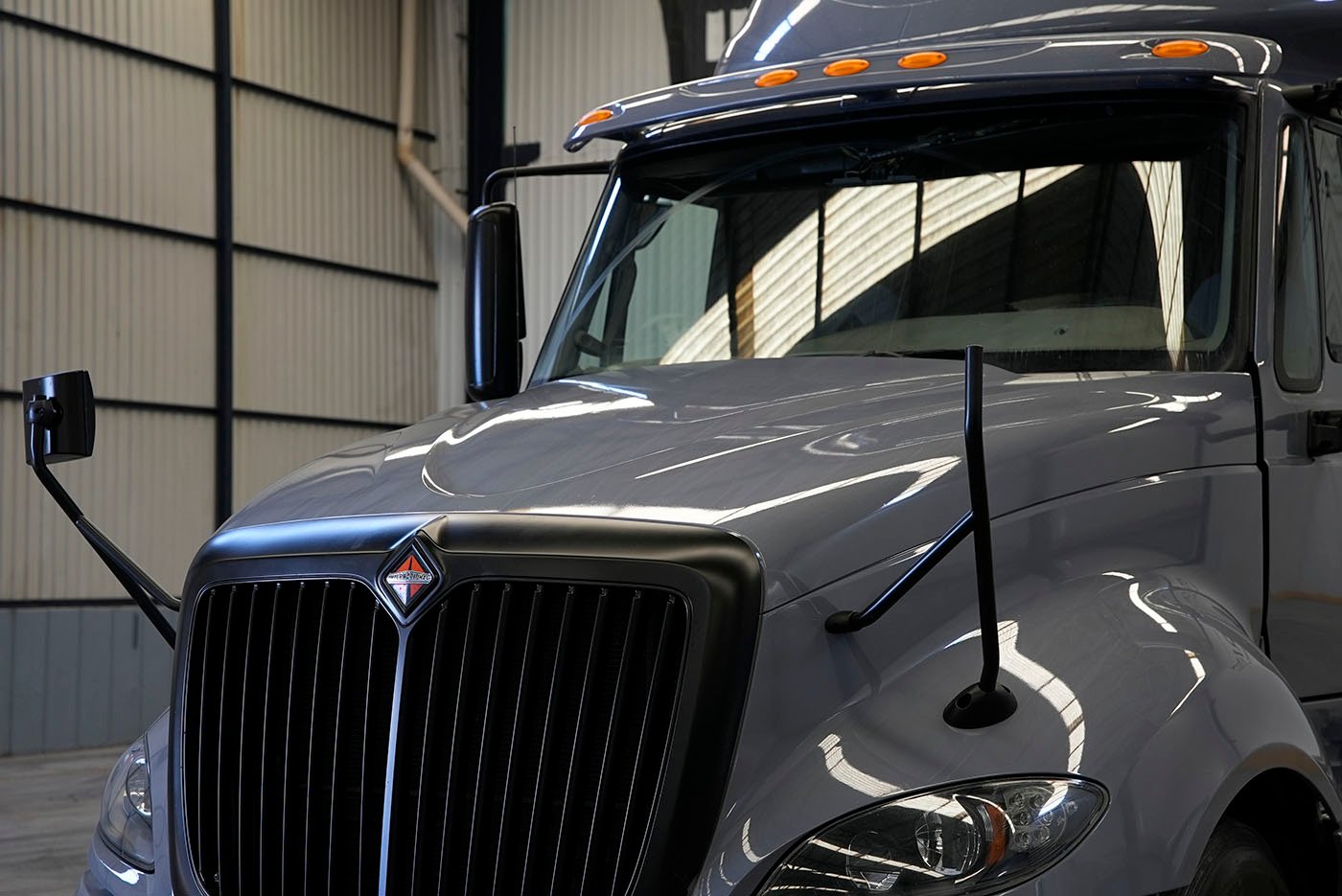 international,PROSTAR SKY RISE,2019