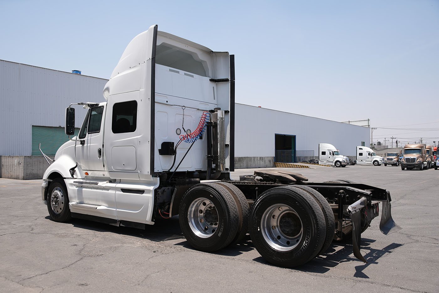 international,PROSTAR SEMI EQUIPADO,2020