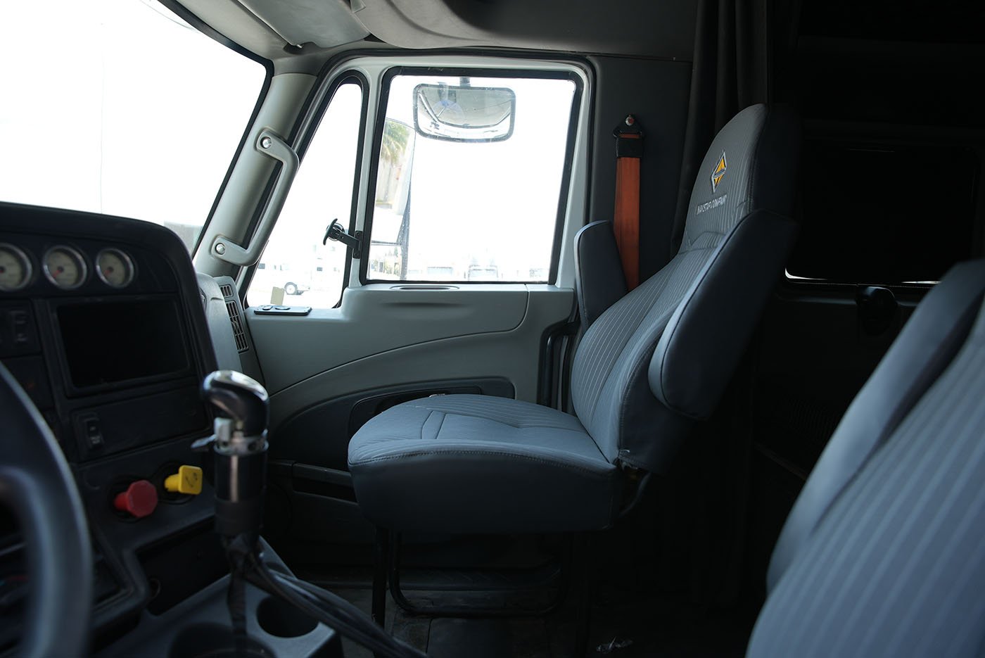 international,PROSTAR SEMI EQUIPADO,2020
